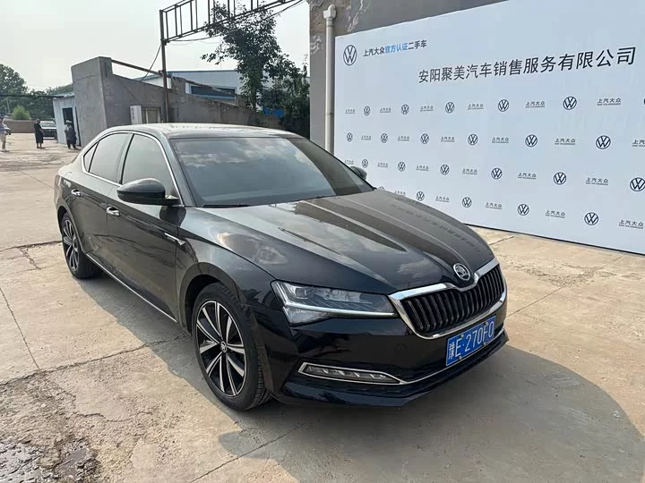 Skoda SuperB