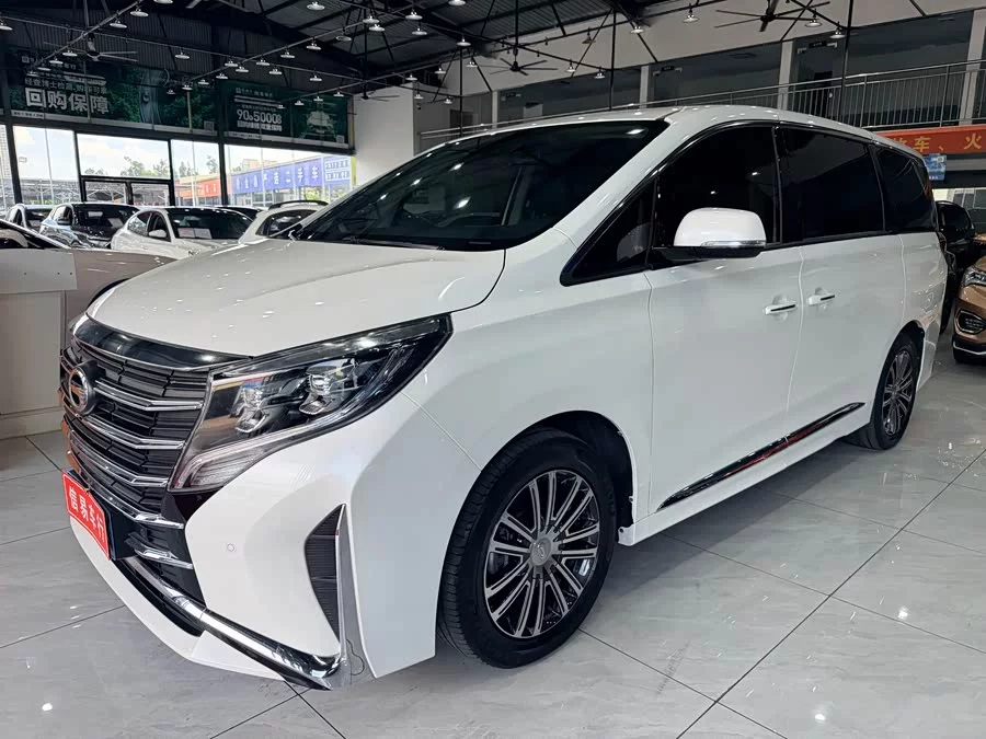GAC Trumpchi M8