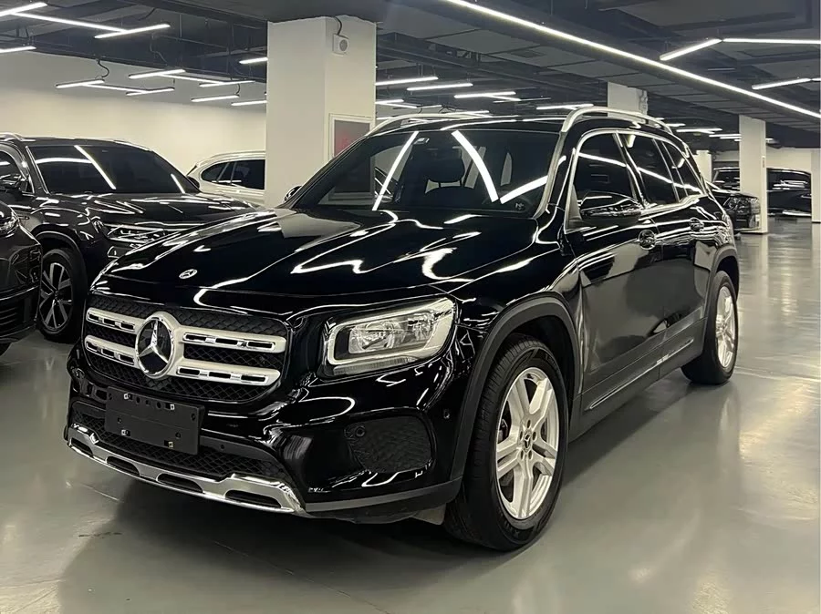 Mercedes Benz GLB