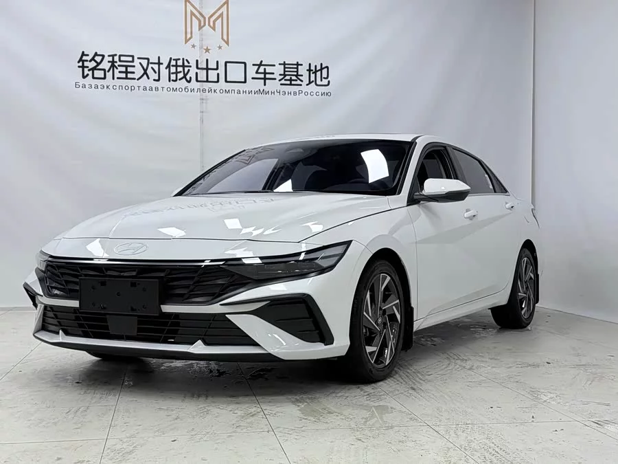 Hyundai Elantra