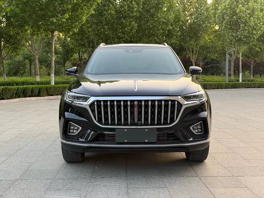 Hongqi HS5