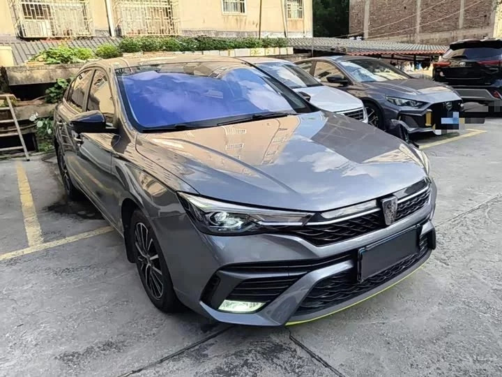 Roewe i5