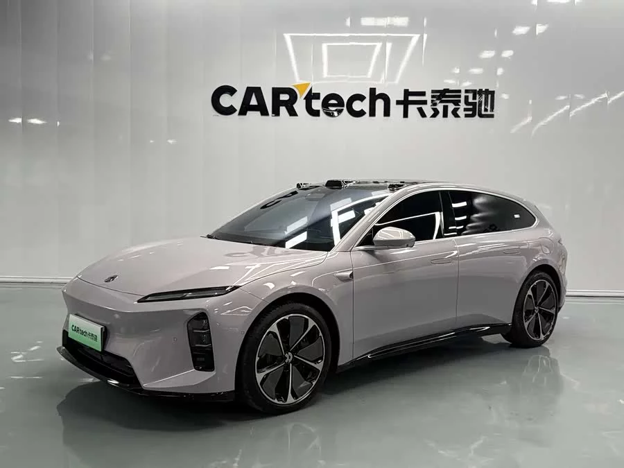 NIO ET5T
