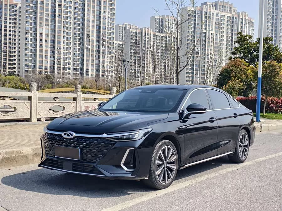 Chery Arrizo 8