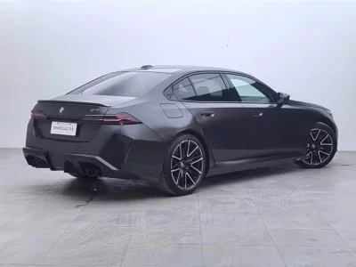 BMW M5 New Energy