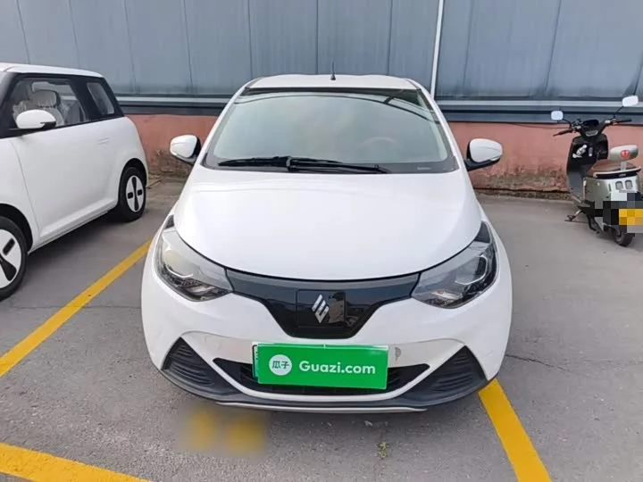 Jiangling Easy EV2