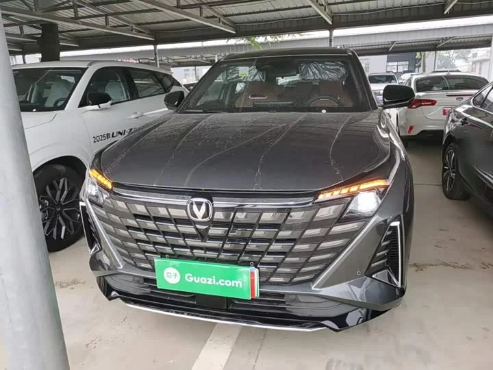 Changan UNI-Z PHEV