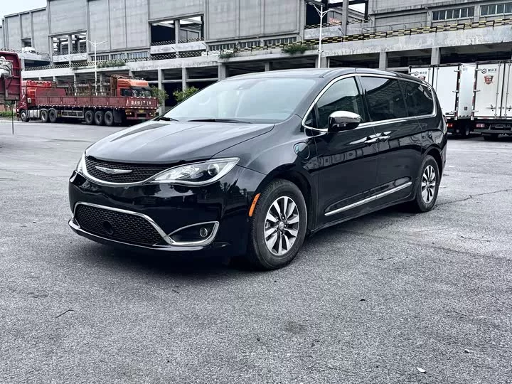 Chrysler Grand Voyager PHEV