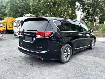 Chrysler Grand Voyager PHEV