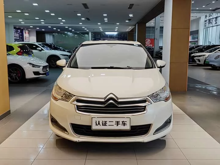 Citroën C4L