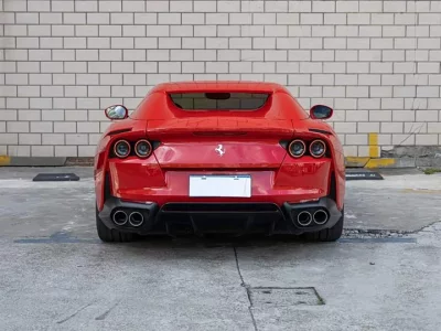 Ferrari 812