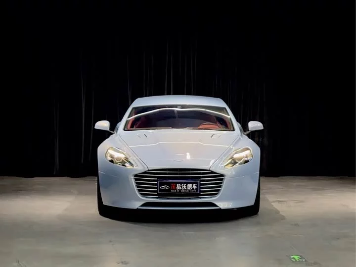 Aston Martin Rapide