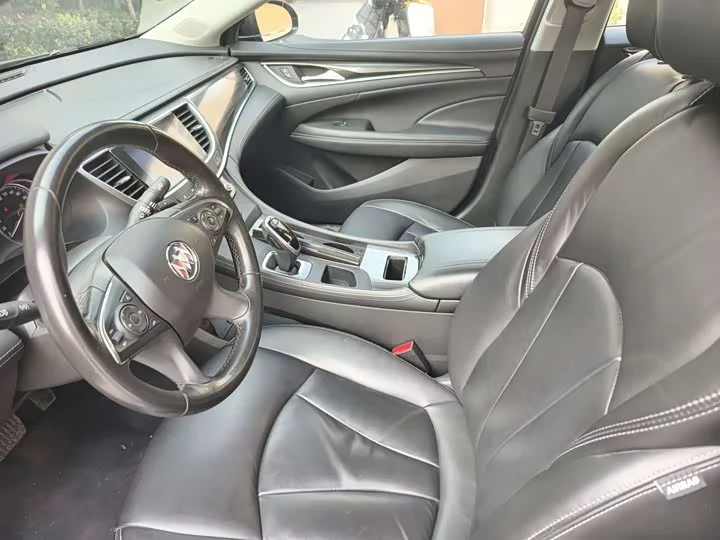 Buick LaCrosse