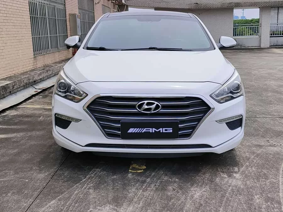 Hyundai Mistra