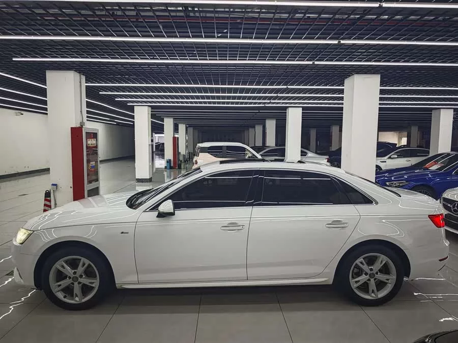 Audi A4L
