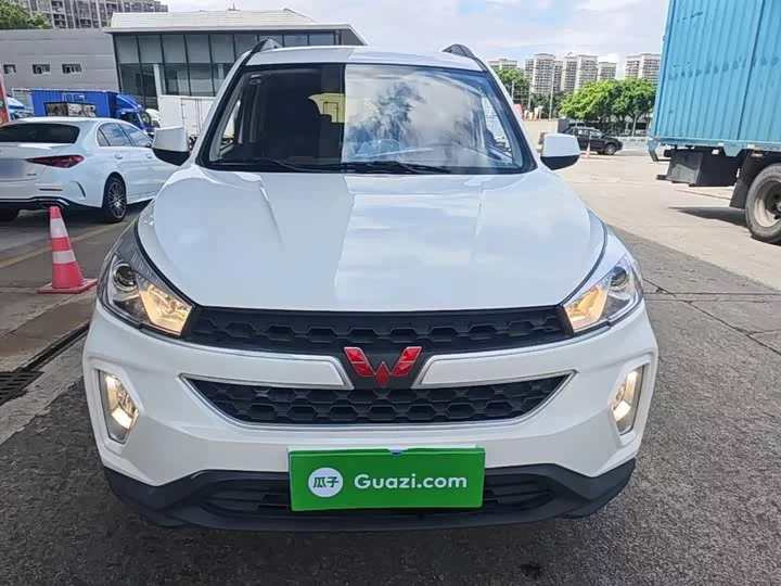 Wuling Hongguang S3