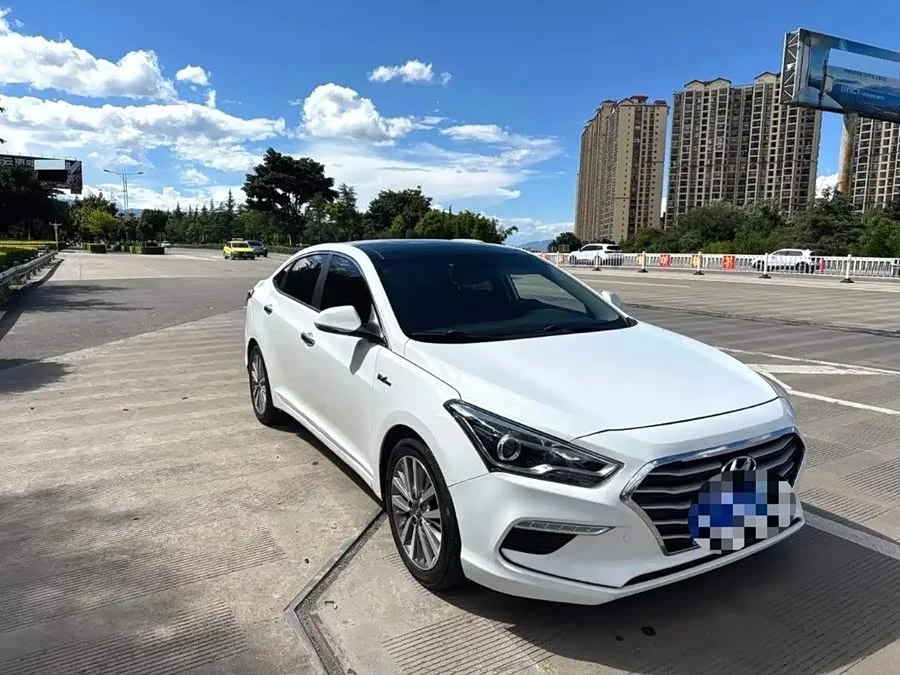 Hyundai Mistra