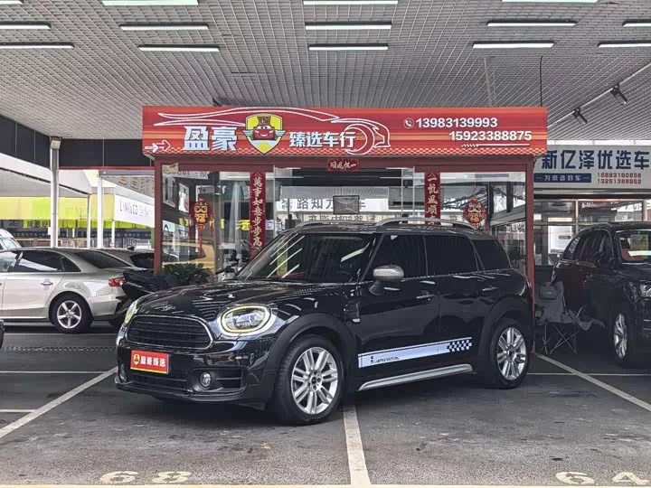 MINI COUNTRYMAN