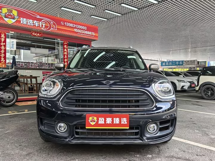 MINI COUNTRYMAN