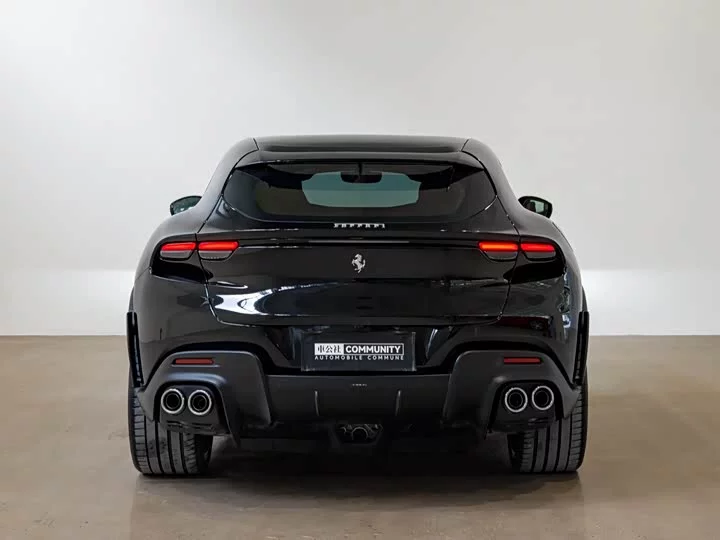 ferrari Purosangue