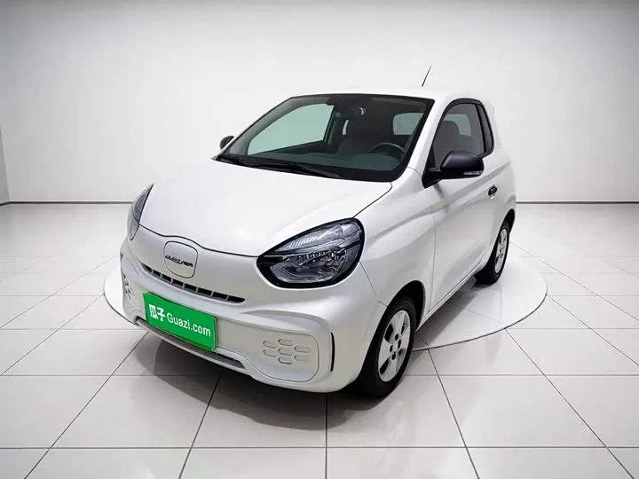 Roewe CLEVER by Colwei