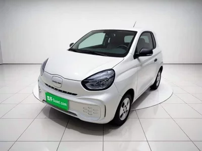 Roewe CLEVER by Colwei