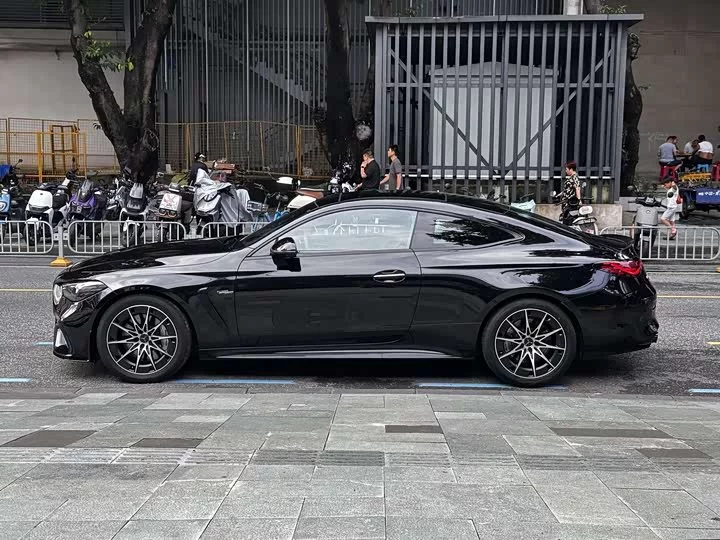 Mercedes-Benz CLE AMG