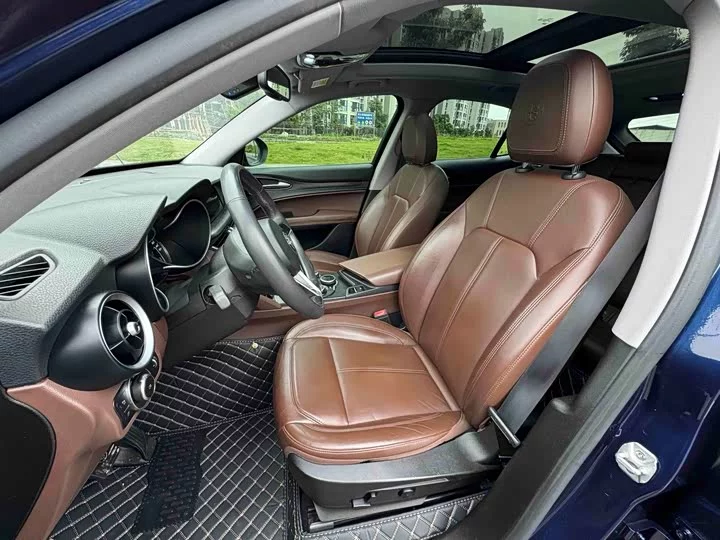 alfa romeo Stelvio