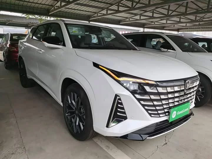 Changan UNI-Z PHEV