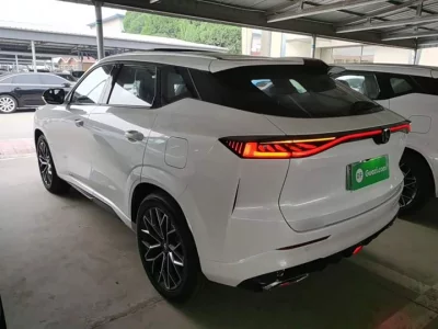 Changan UNI-Z PHEV