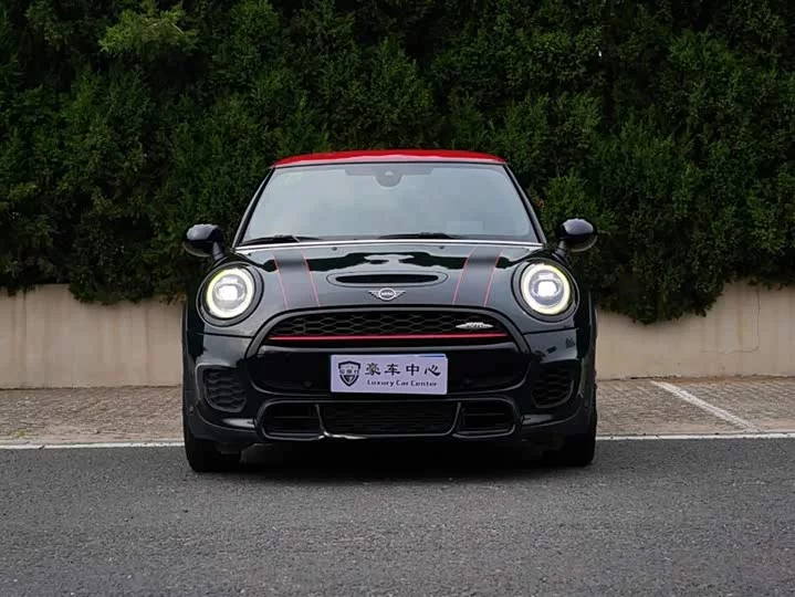 MINI JCW