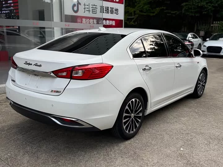 Zotye Z560
