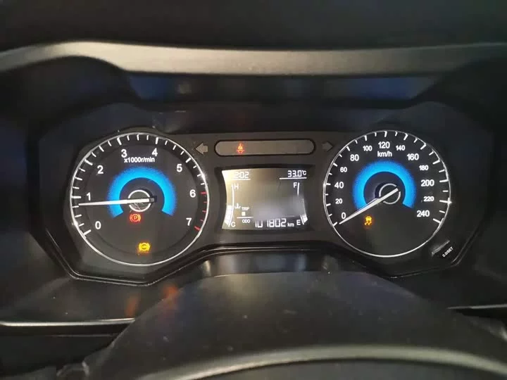 Dongfeng Fengon 580