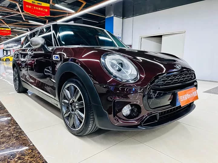 MINI CLUBMAN