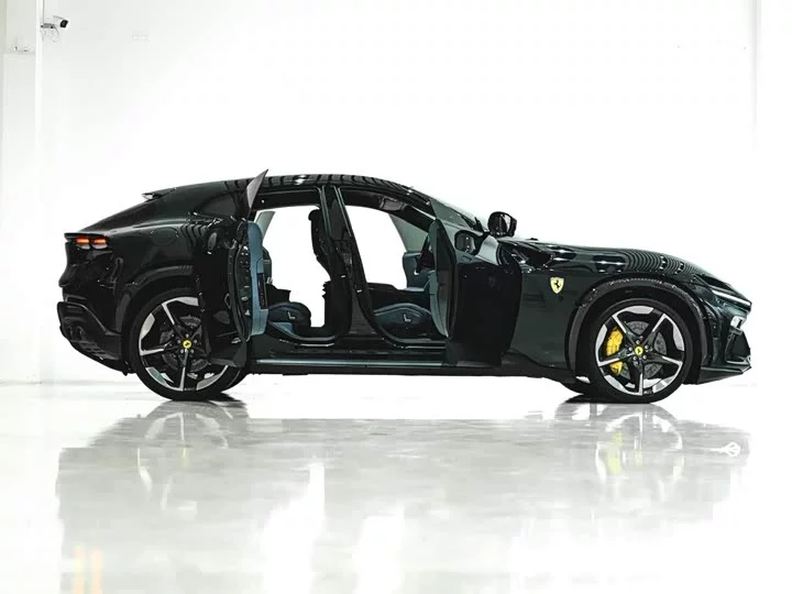 ferrari Purosangue