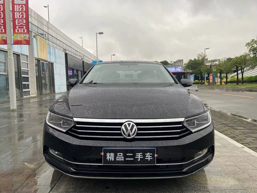 Volkswagen Magotan