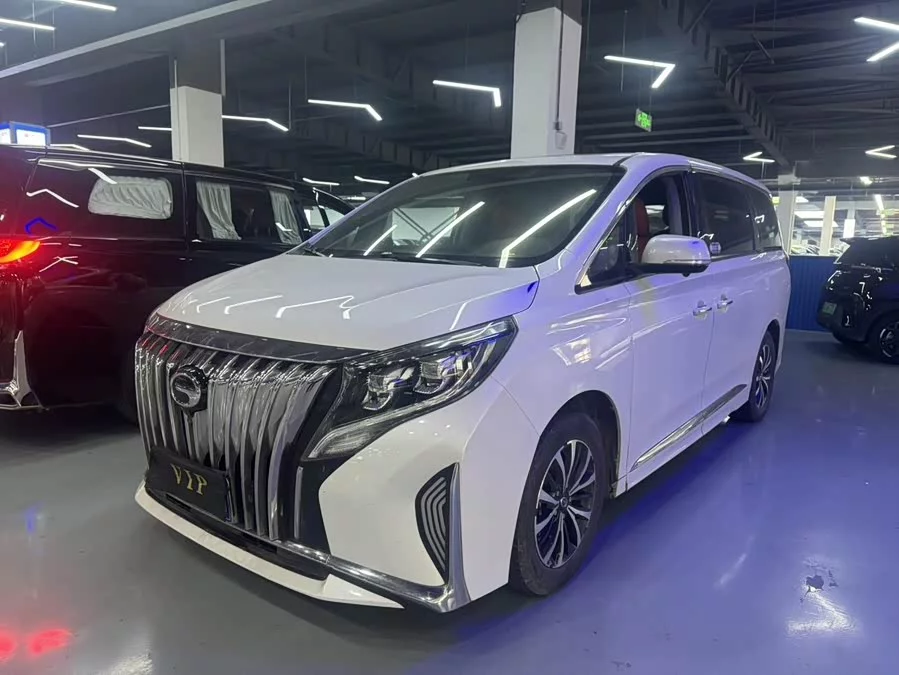 GAC Trumpchi M8