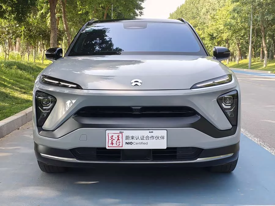 NIO ES6
