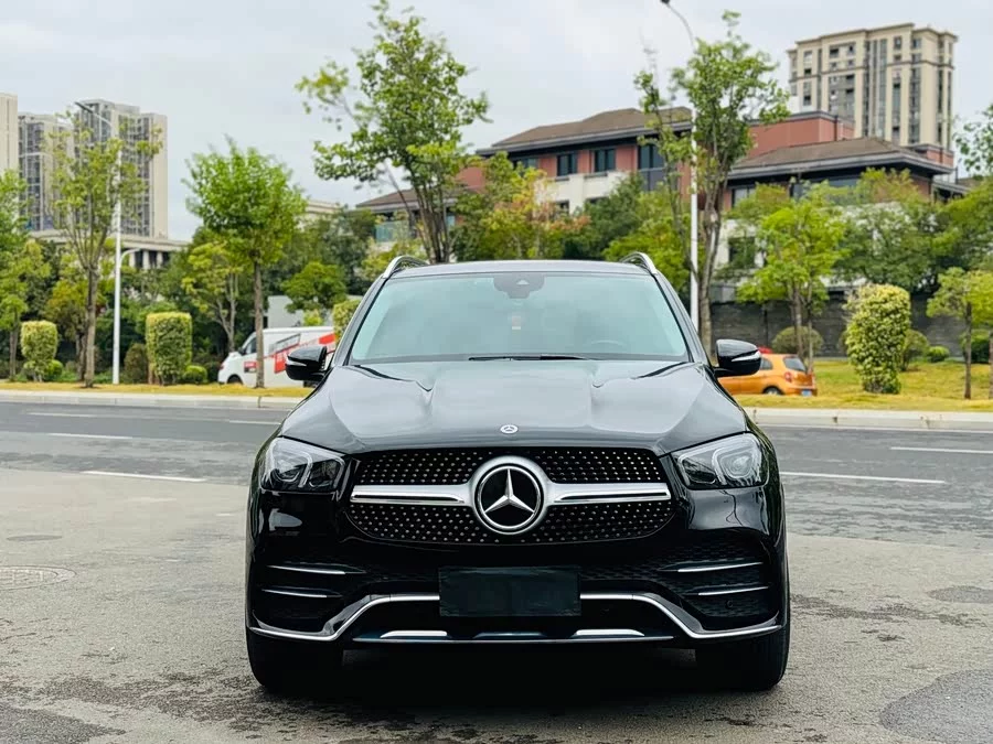 Mercedes Benz GLE (Imported)