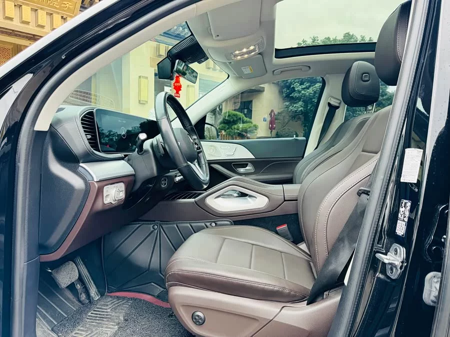 Mercedes Benz GLE (Imported)