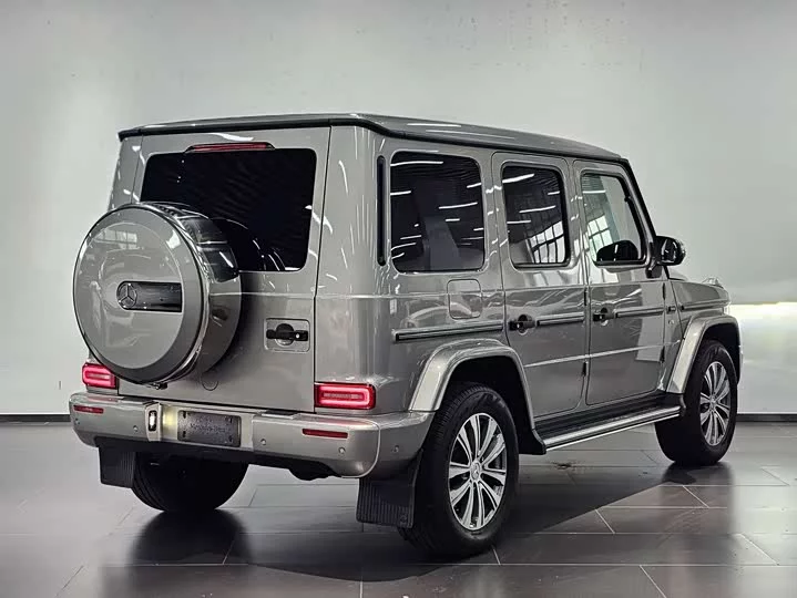 Mercedes-Benz G-rated