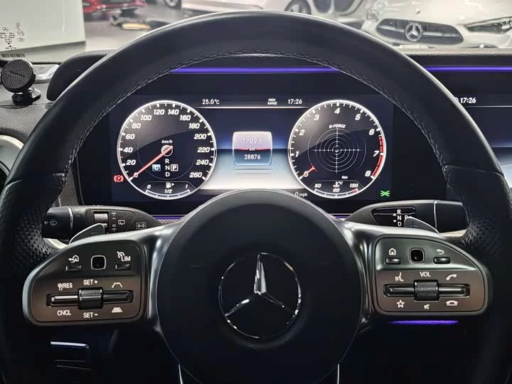 Mercedes-Benz G-rated