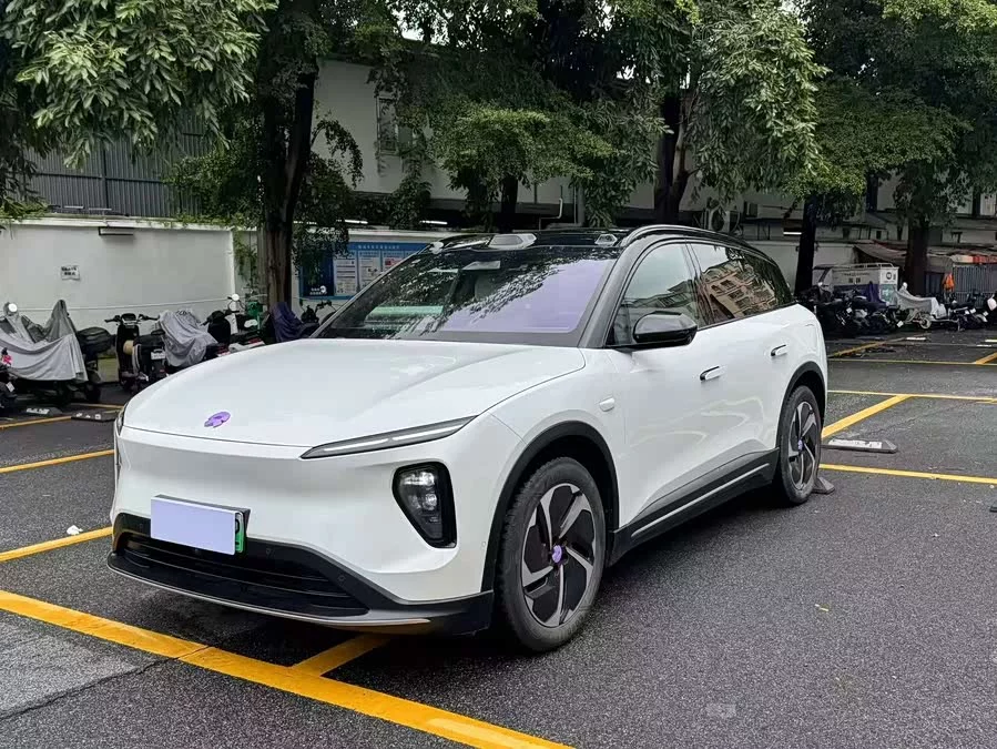 NIO ES6