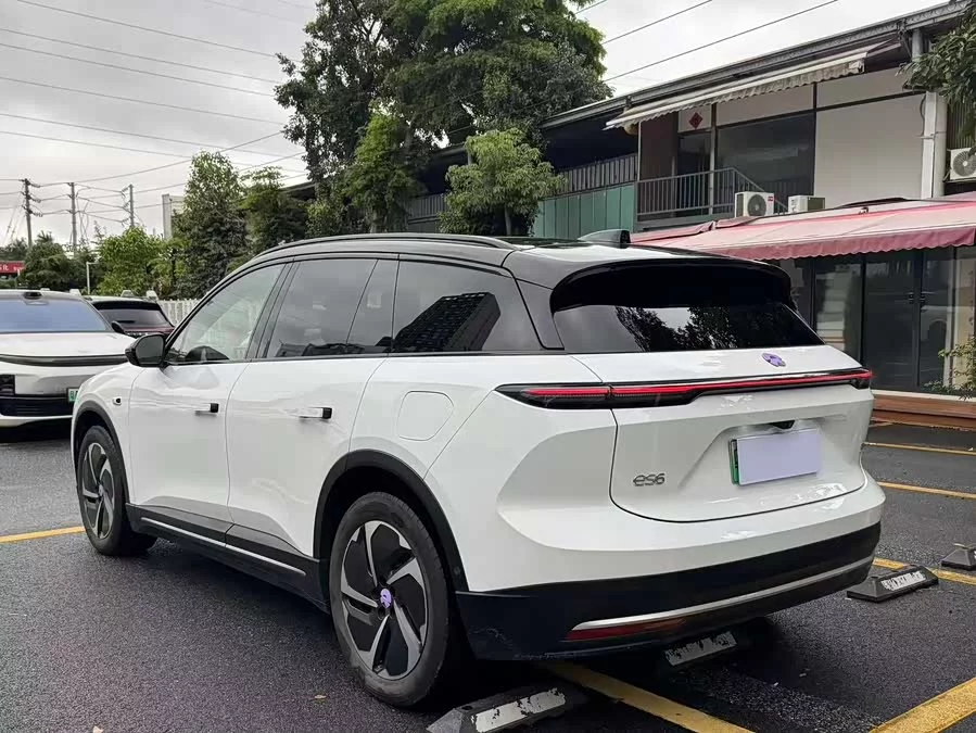 NIO ES6