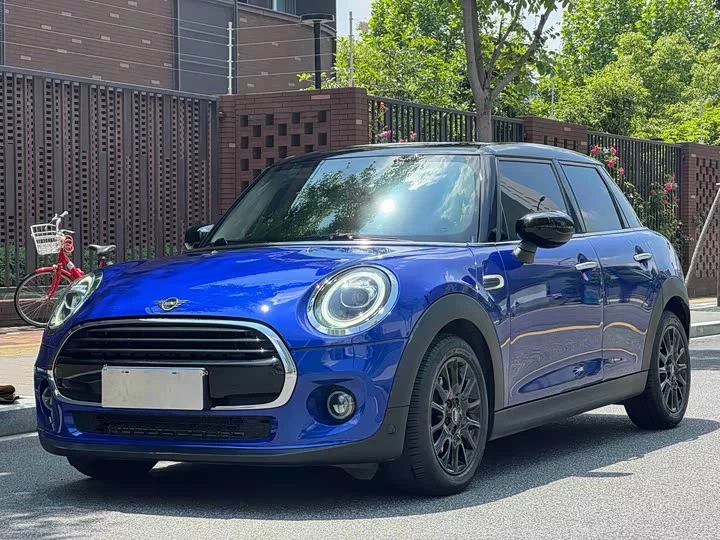 MINI 