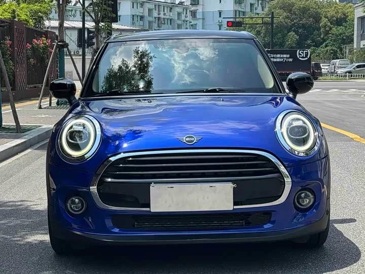 MINI 