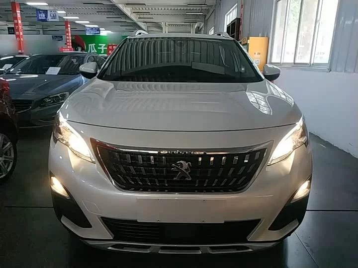 Peugeot 4008