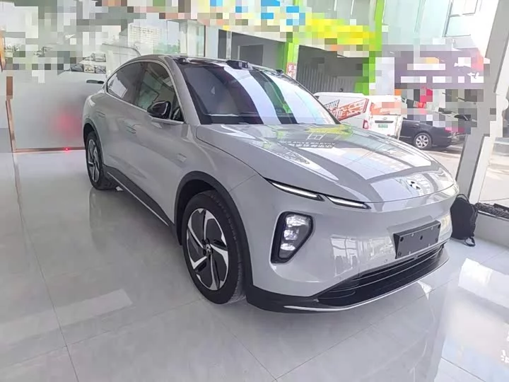 NIO EC6