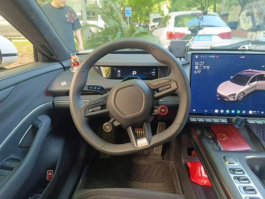 Xiaomi SU7