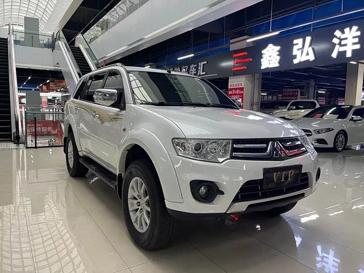 Mitsubishi Pajero Jinchang
